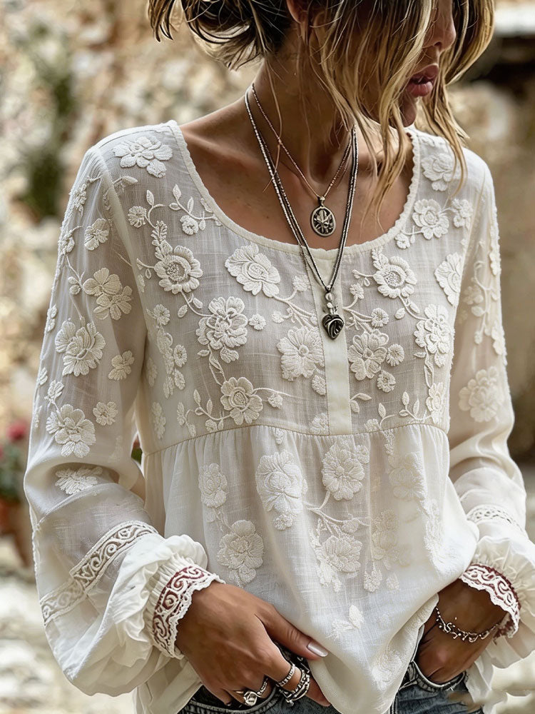 Women's Retro Bohemian Style Plant Embroidered Printed T-shirt