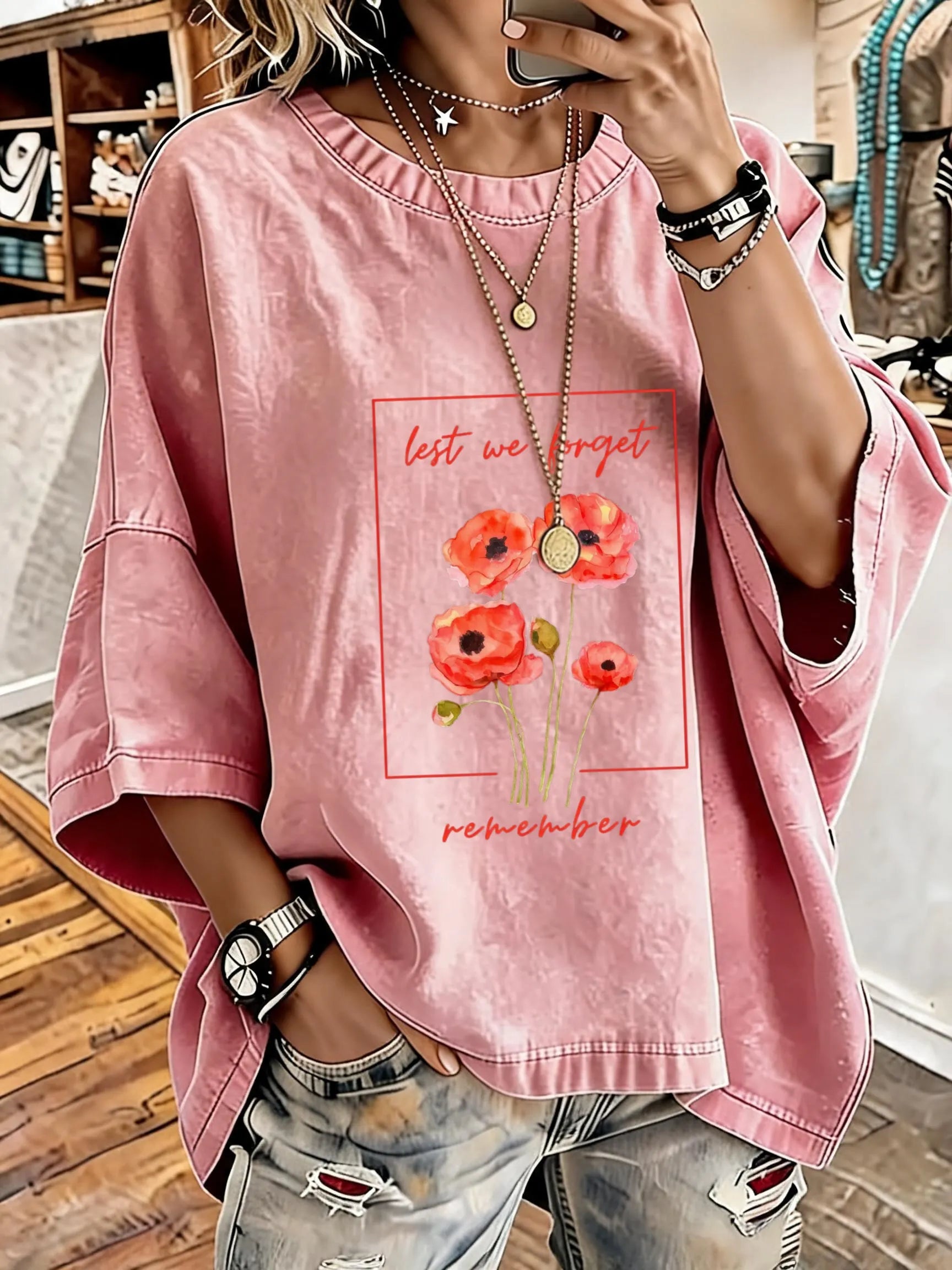 Women'S Vintage Distressed Washed Remembrance Day Oversized T-Shirt
