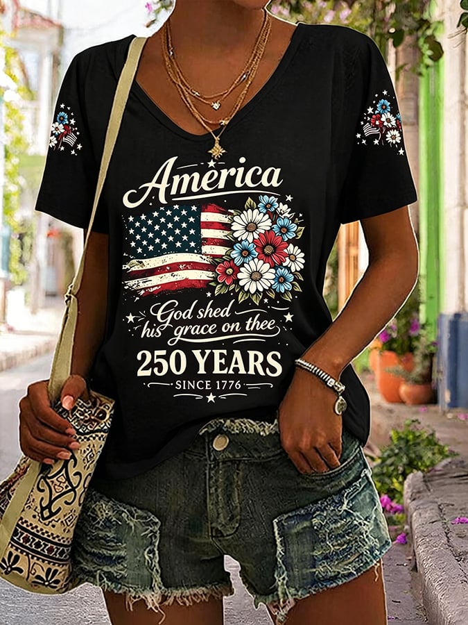 Women's America 250 Years 1776-2026 Print V Neck T-shirt