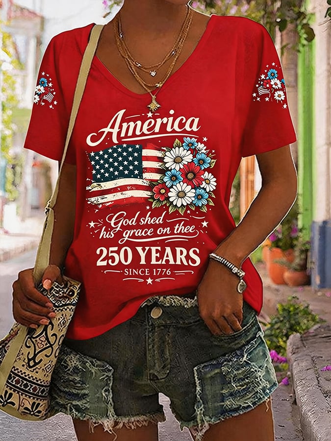 Women's America 250 Years 1776-2026 Print V Neck T-shirt