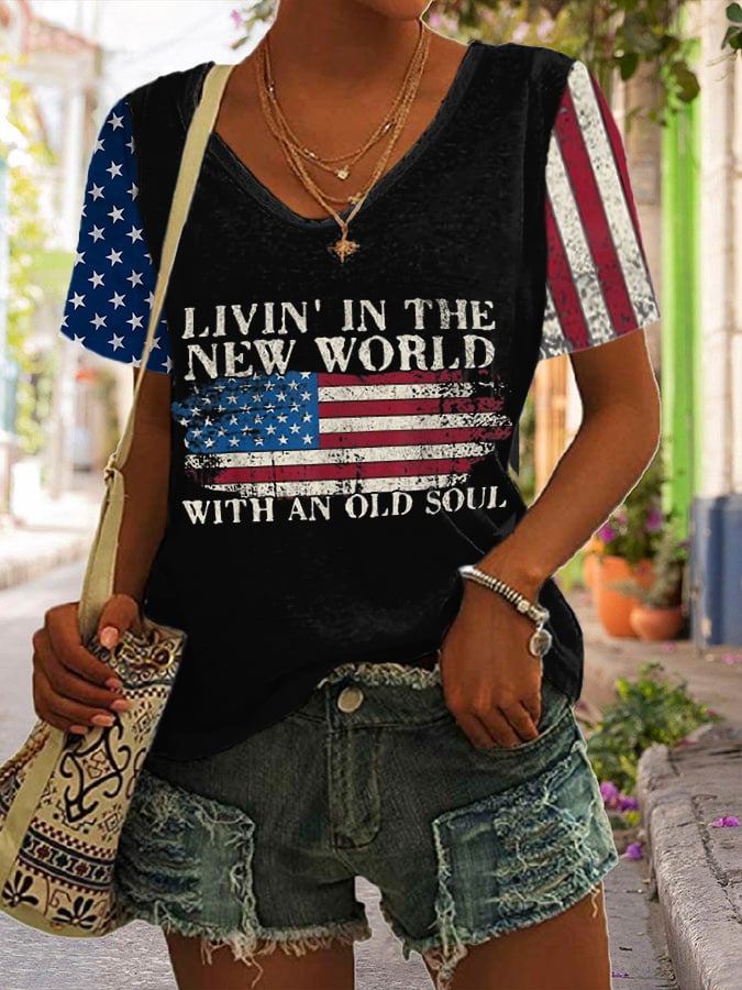 Women's American Flag Living in a New World with an Old Soul Independence Day Printed Short Sleeve T-Shirt