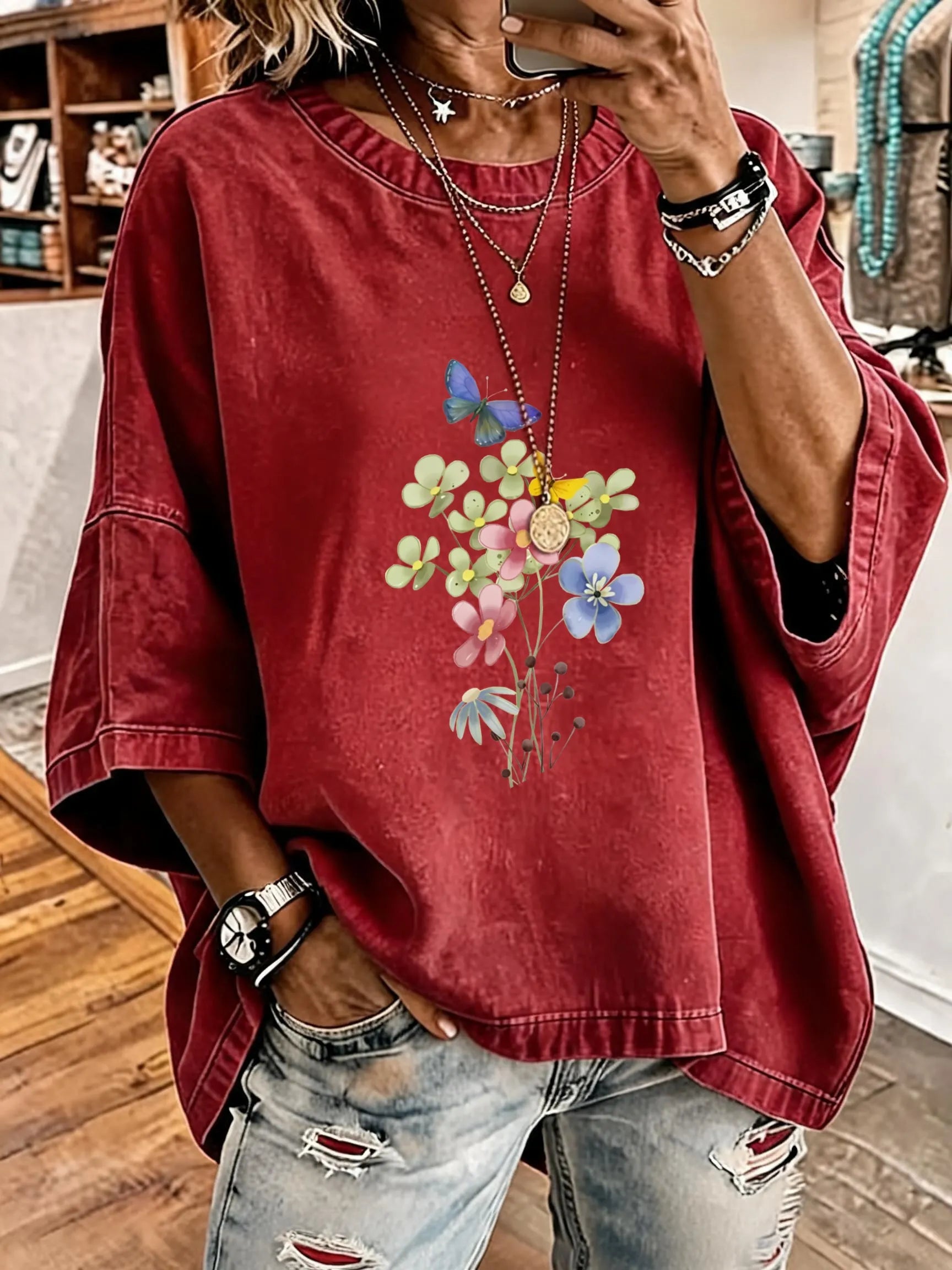 Women'S Vintage Distressed Washed Bouquet Print Oversized T-Shirt