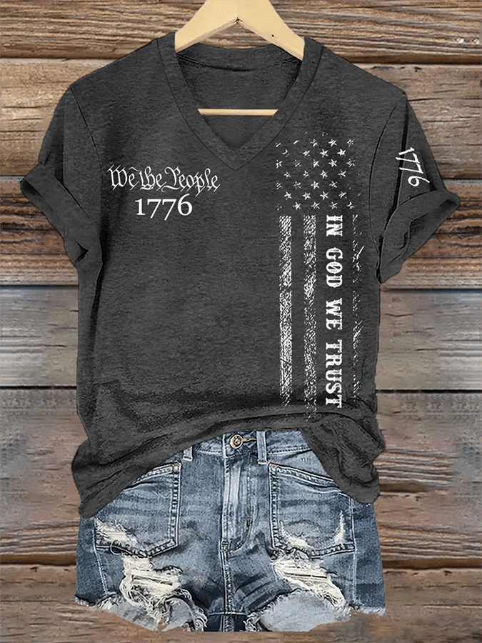 Women's In God We Trust We The People 1776 Short-sleeved T-shirt