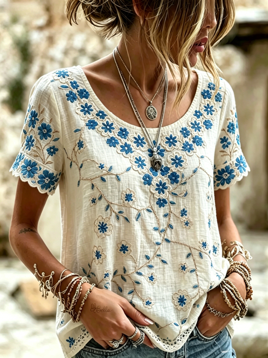 Women's Retro Floral Pattern Casual T-shirt