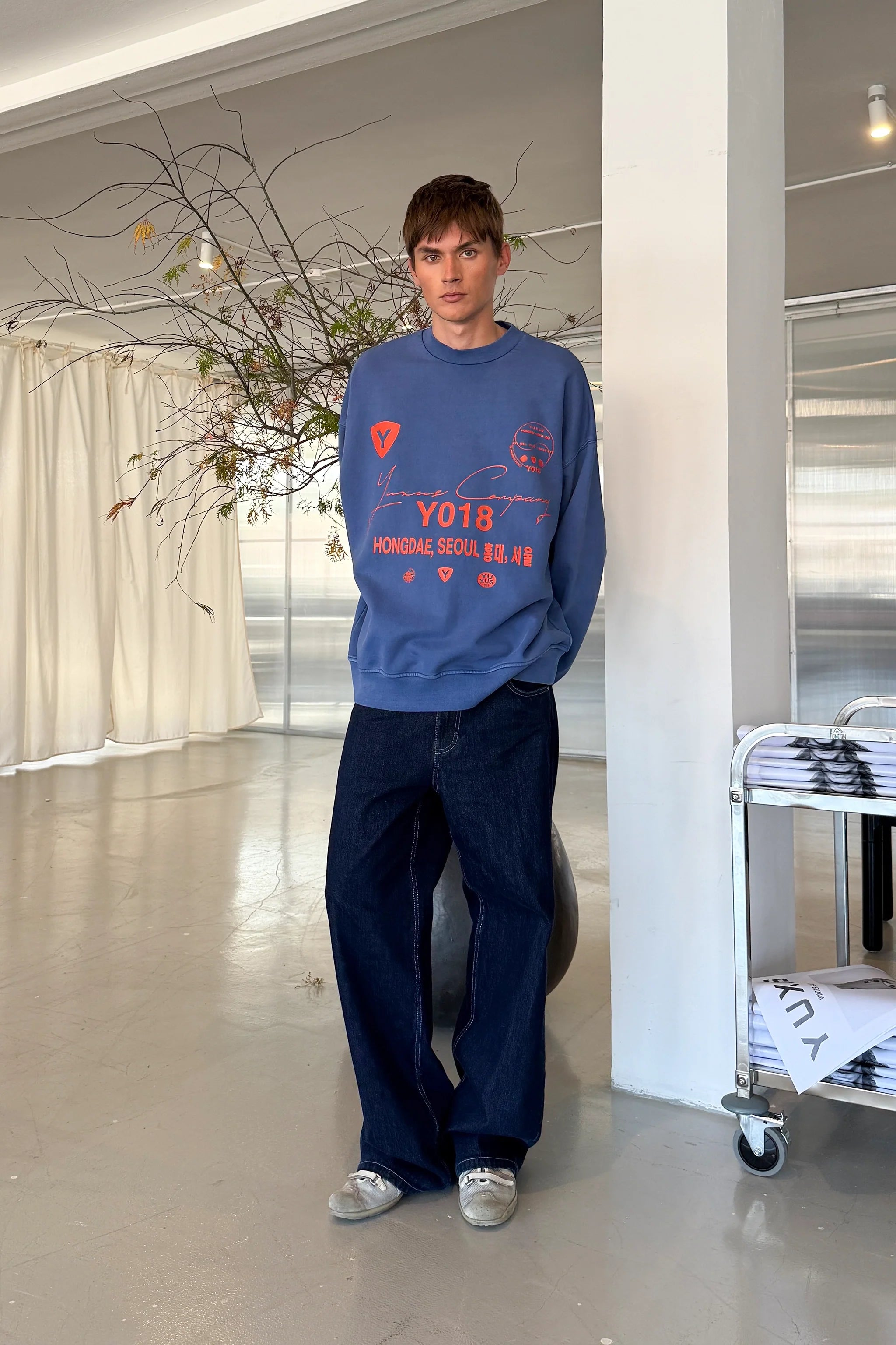 BREAKER "HONGDAE" CREWNECK