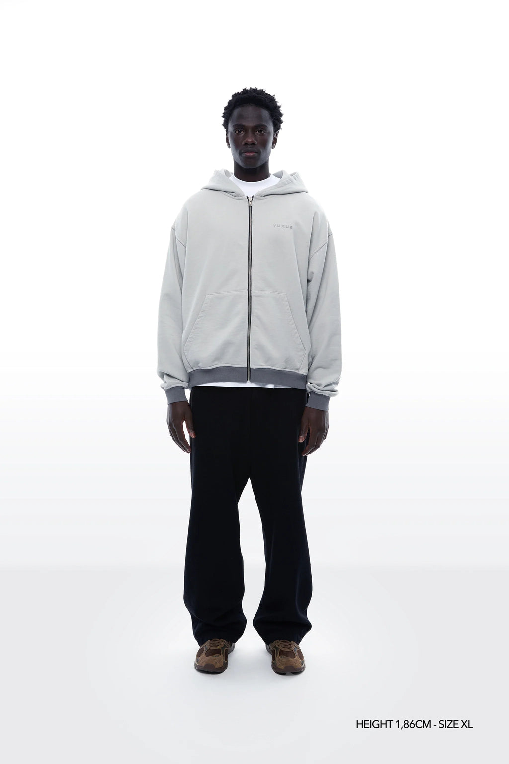 CLAY "GRAYSCALE" ZIP