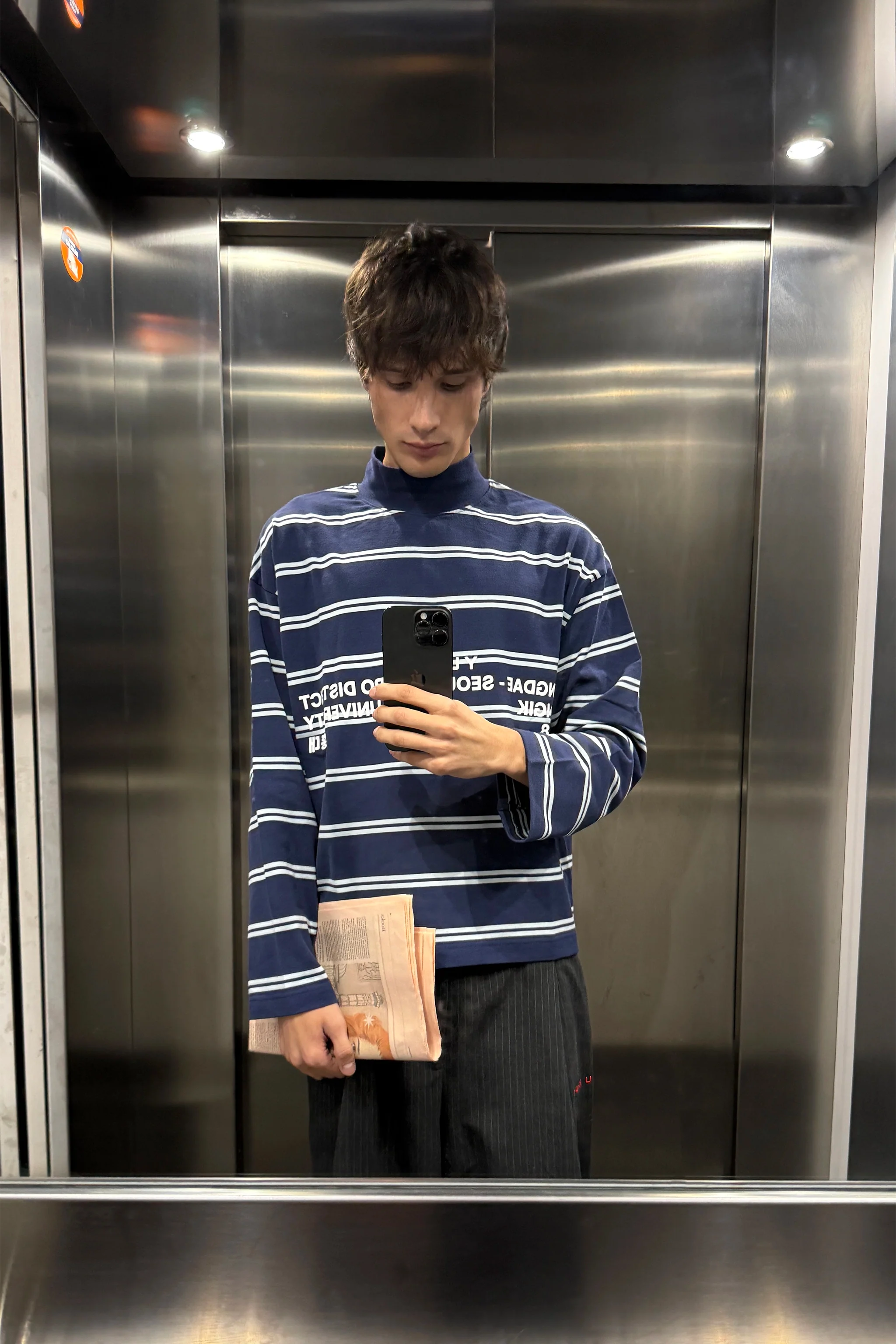 CRATER "HONGDAE" LONGSLEEVE