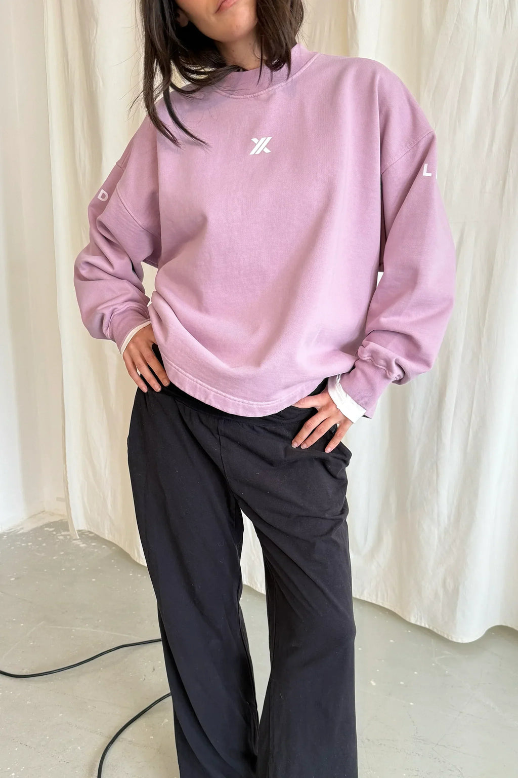 UBE "BELGRAVE" CREWNECK