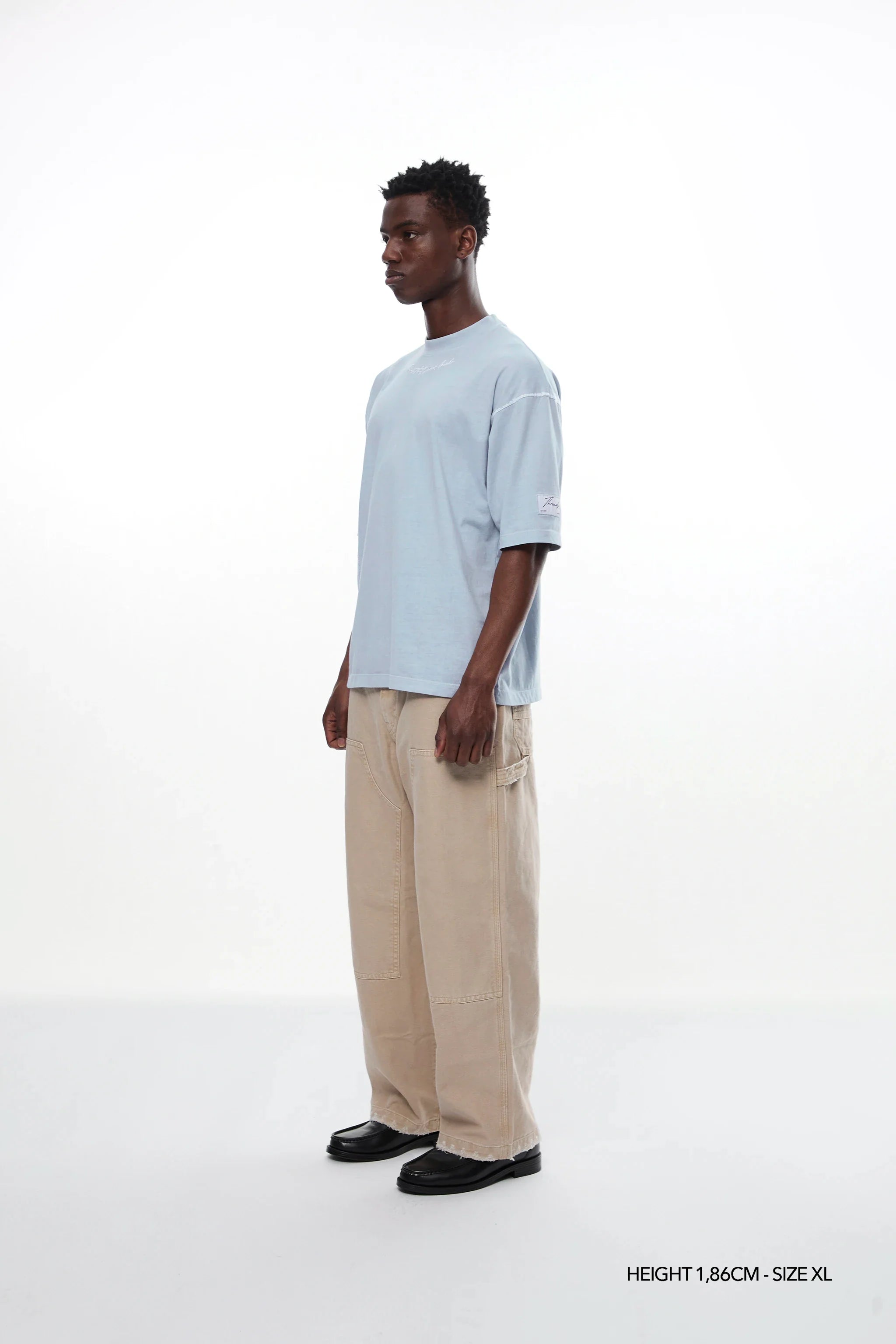 SKY "THREADS" T-SHIRT