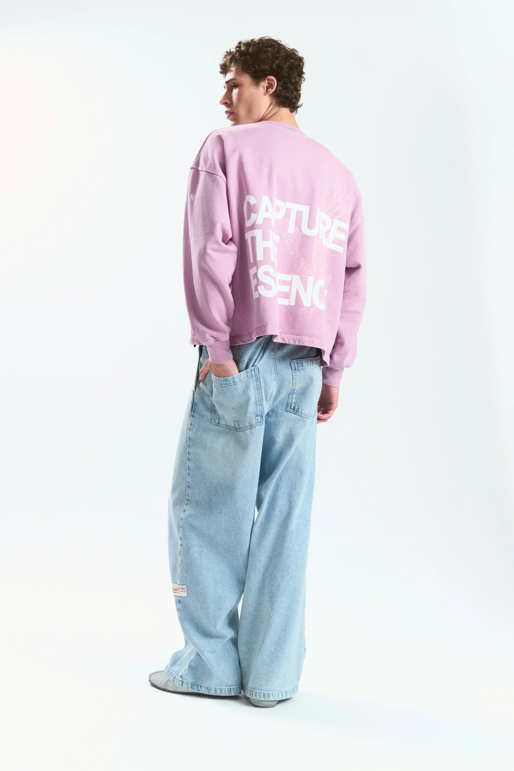 UBE "BELGRAVE" CREWNECK