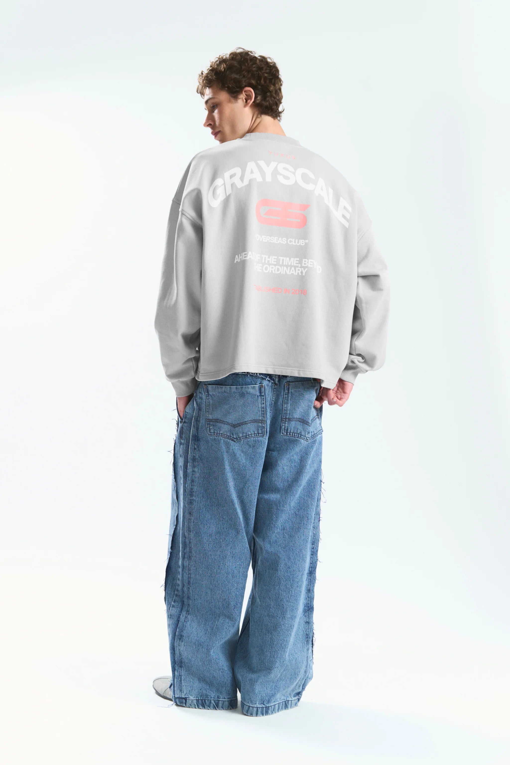 GOOSE "GRAYSCALE" CREWNECK