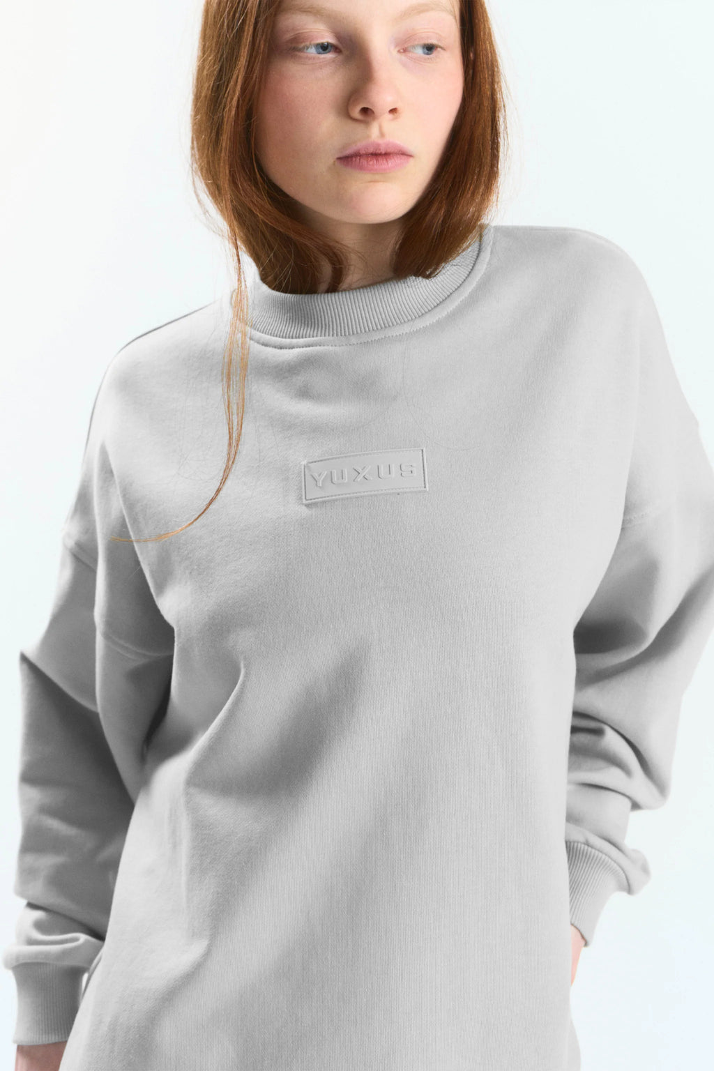GOOSE "GRAYSCALE" CREWNECK