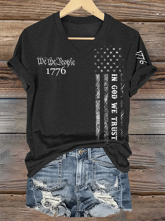 Women's In God We Trust We The People 1776 Short-sleeved T-shirt
