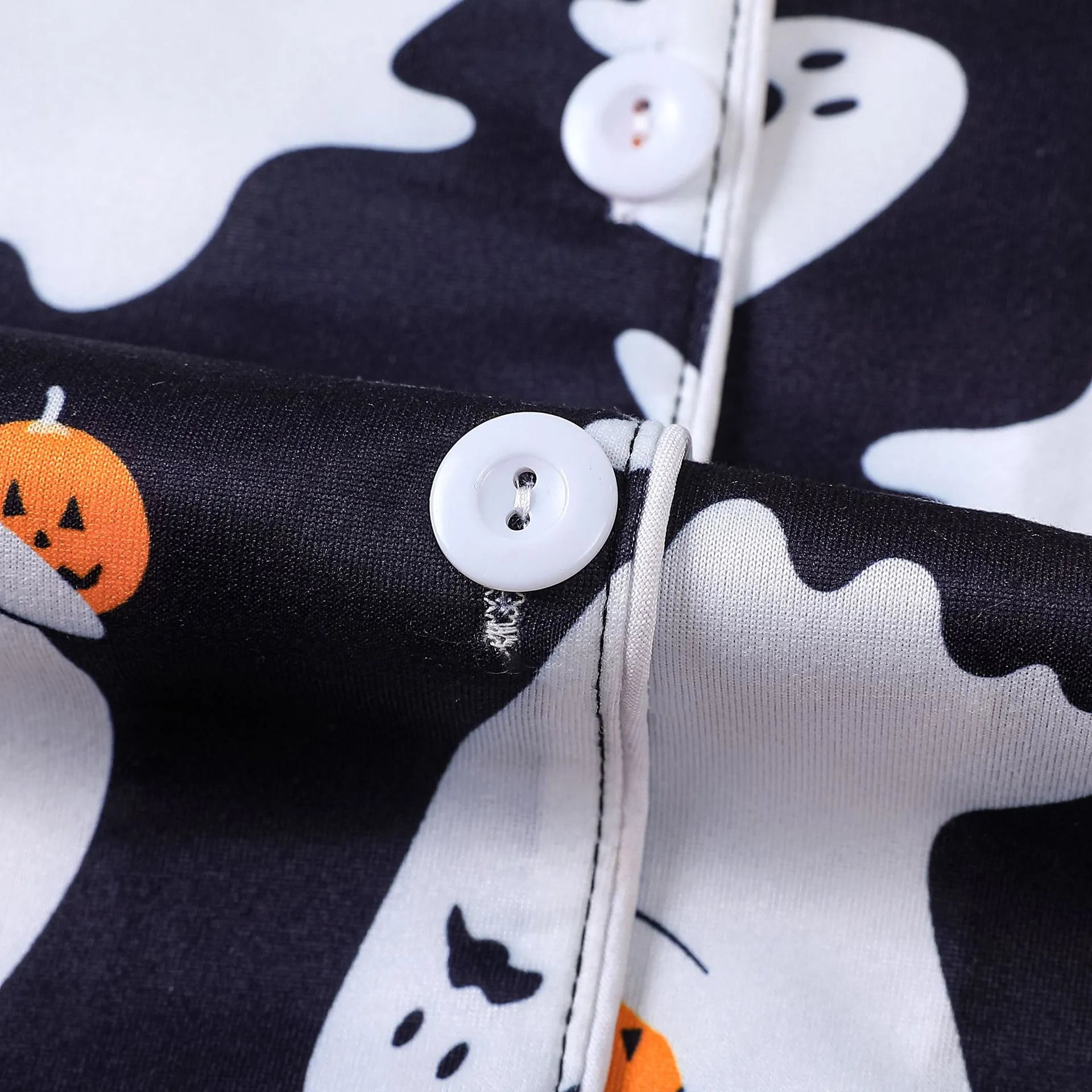 🎃 Women’s Halloween Pajama Set — Silky-Soft, Cute & Spooky-Cozy 👻