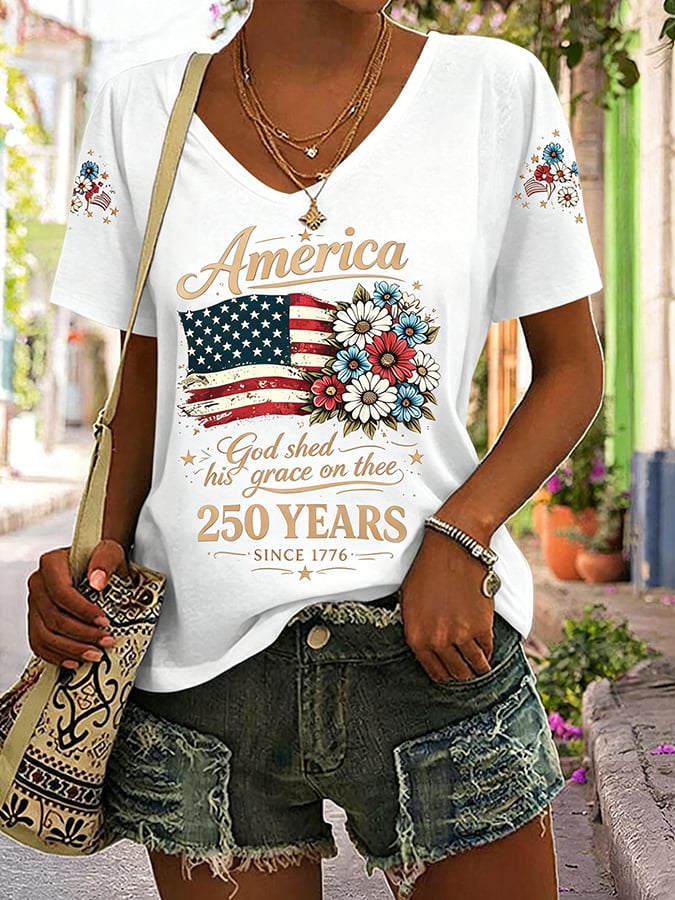 Women's America 250 Years 1776-2026 Print V Neck T-shirt