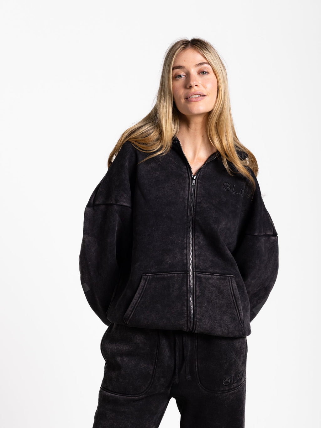 Kingdom Essential Snow Wash Zip Hoodie
